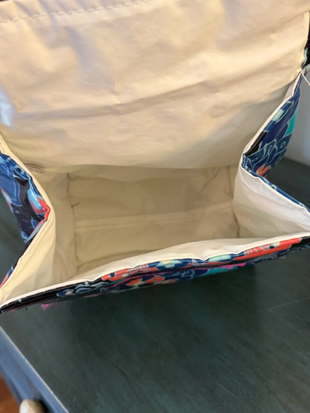 Vera Bradley insulated vinyl lunch tote features a vibrant floral mandala